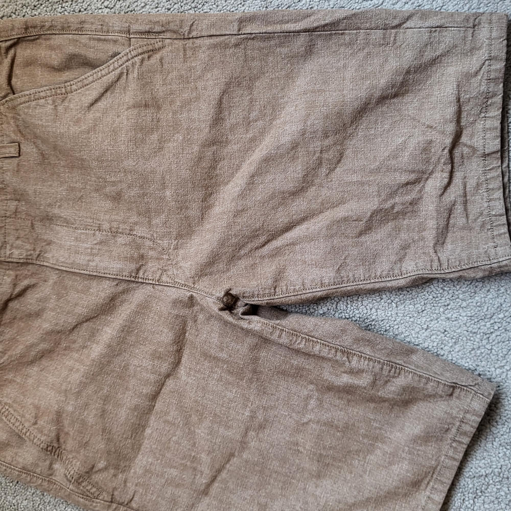 Levi's Tan Button-Front Shorts